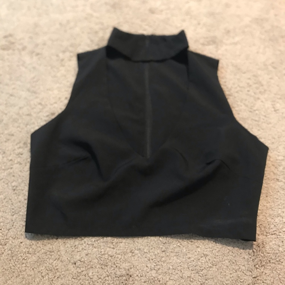 Black crop top
